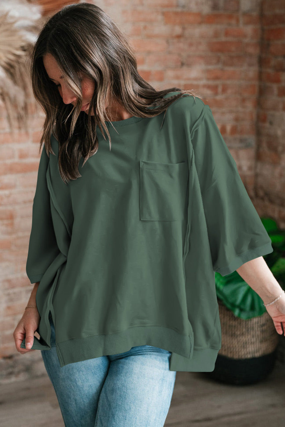 Bonbon Exposed Seam Pocket Side Split Loose T Shirt