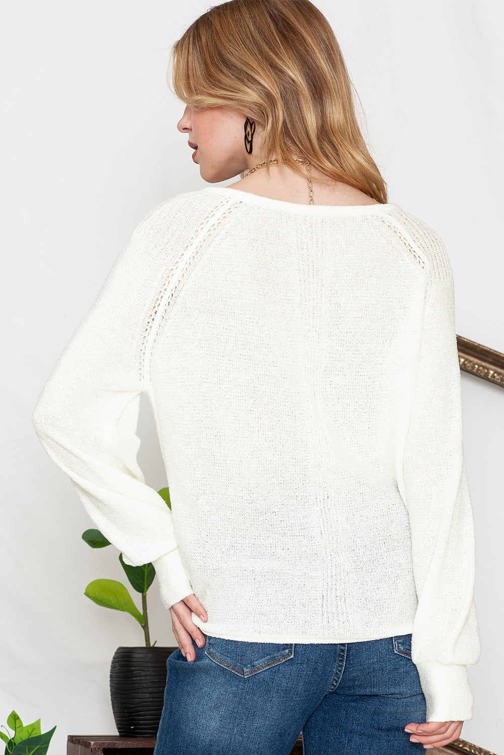 White Plain Raglan Sleeve Casual Pullover Sweater